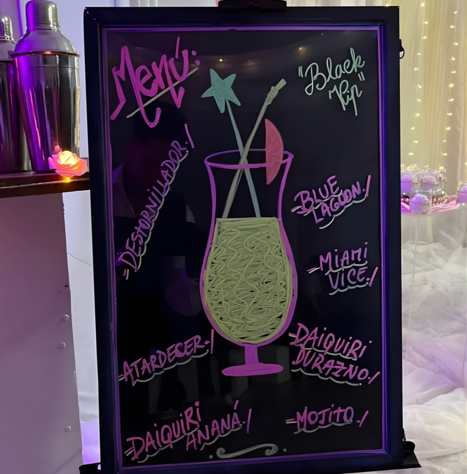 Image gallery marquee